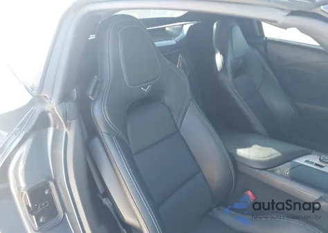 2014 Chevrolet Corvette Stingray Z51 z USA, uszkodzony, nr VIN 1G1YL3D70E5110276